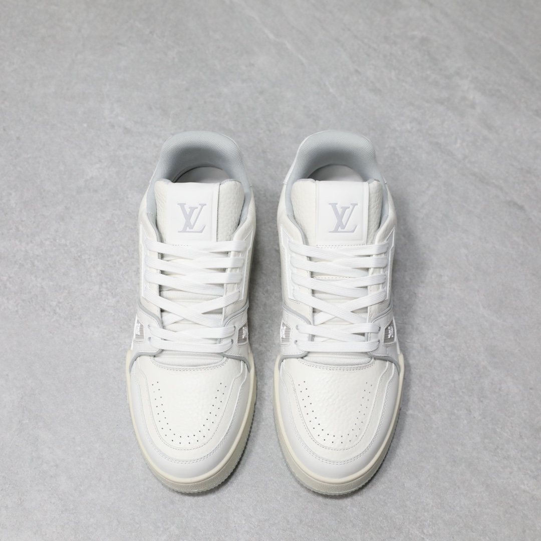 LOUIS VUITTON TRAINERS