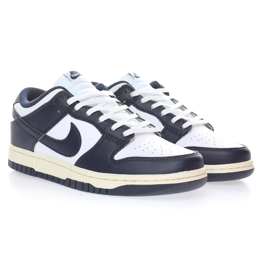 Nike SB Dunk Low SP