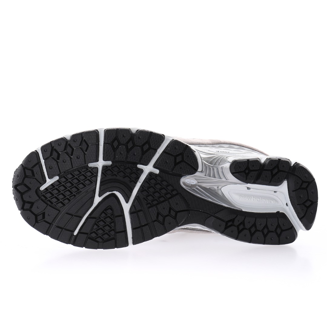 A Bathing Ape x New Balance 