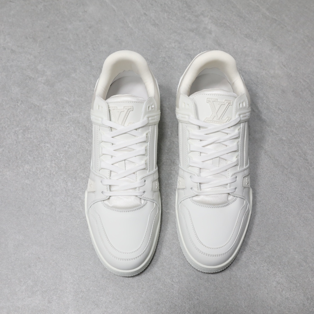 LOUIS VUITTON TRAINERS