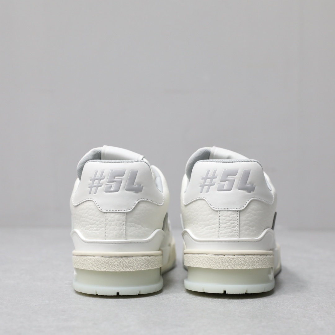 LOUIS VUITTON TRAINERS