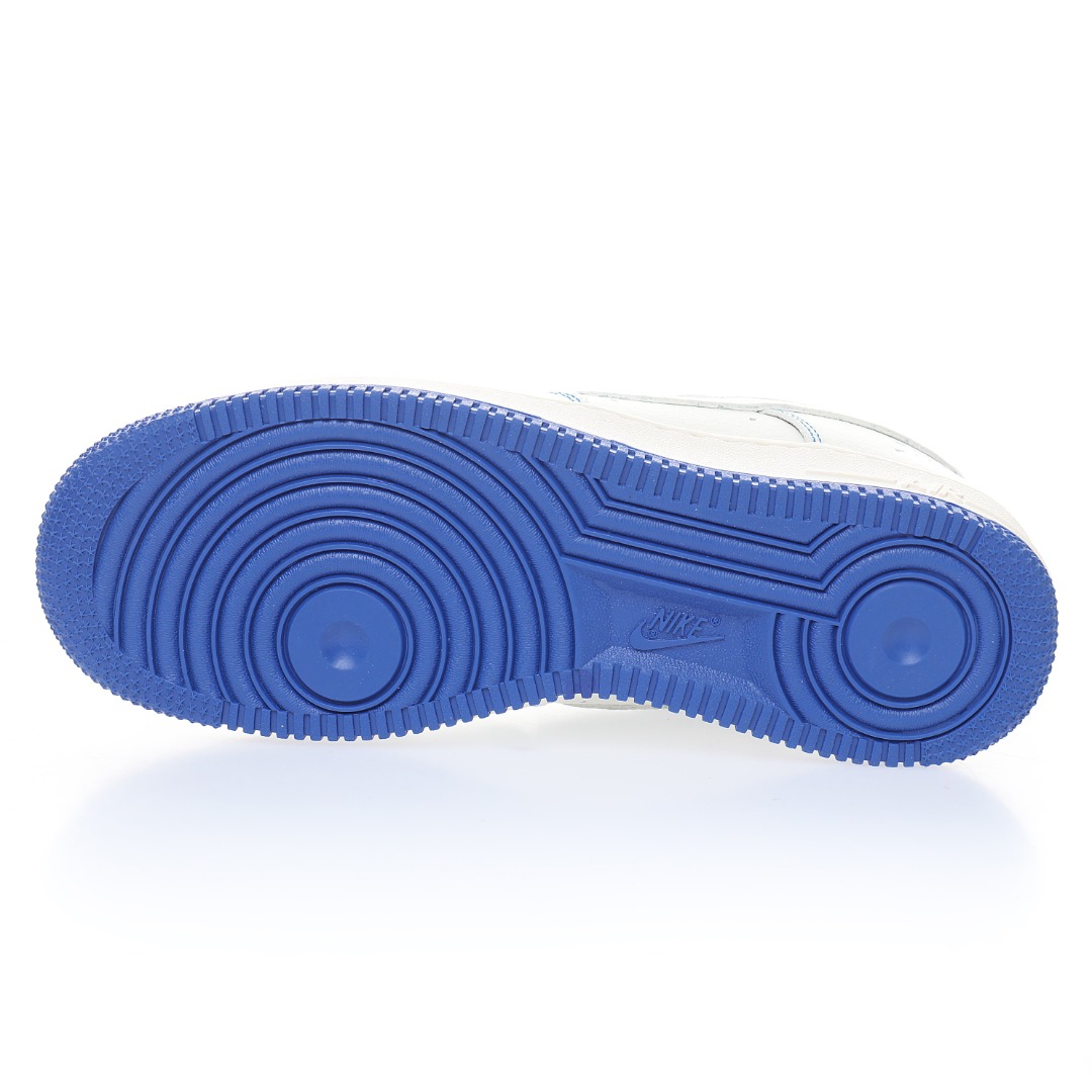 UNDEFEATED x Nike Air Force 1´07"Beige/Blue 3M"