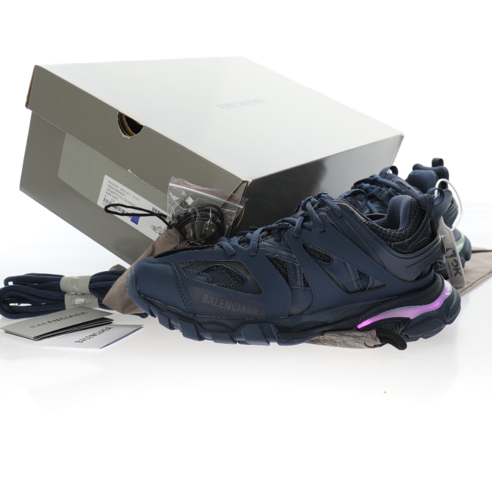 BALENCIAGA TRACK 3.0 LED