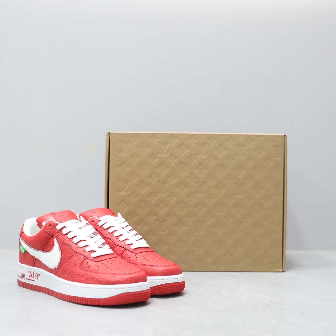 LOUIS VUITTON TRAINERS