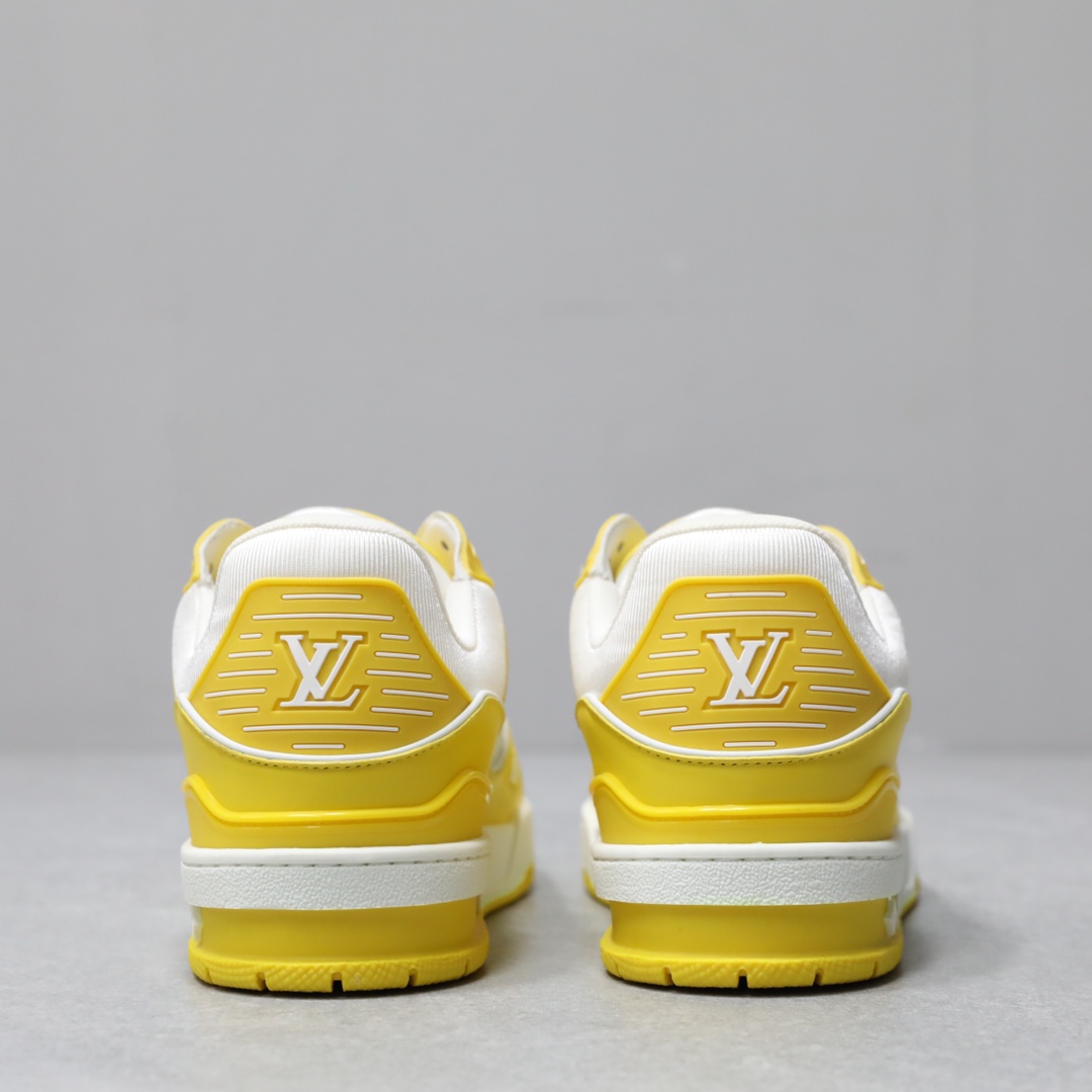 LOUIS VUITTON TRAINERS