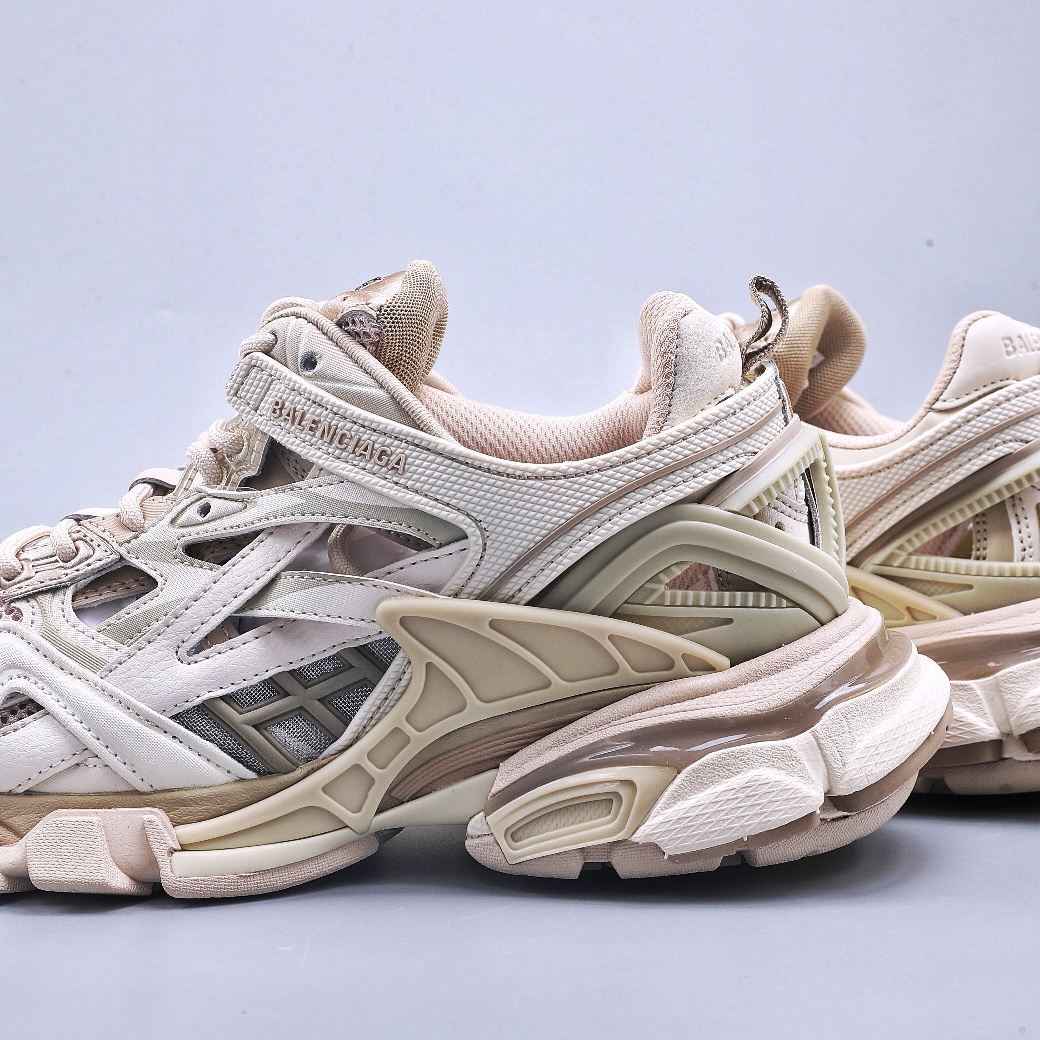BALENCIAGA TRACK 2.0