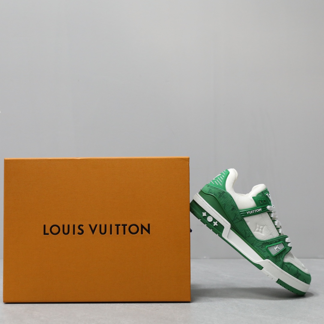 LOUIS VUITTON TRAINERS
