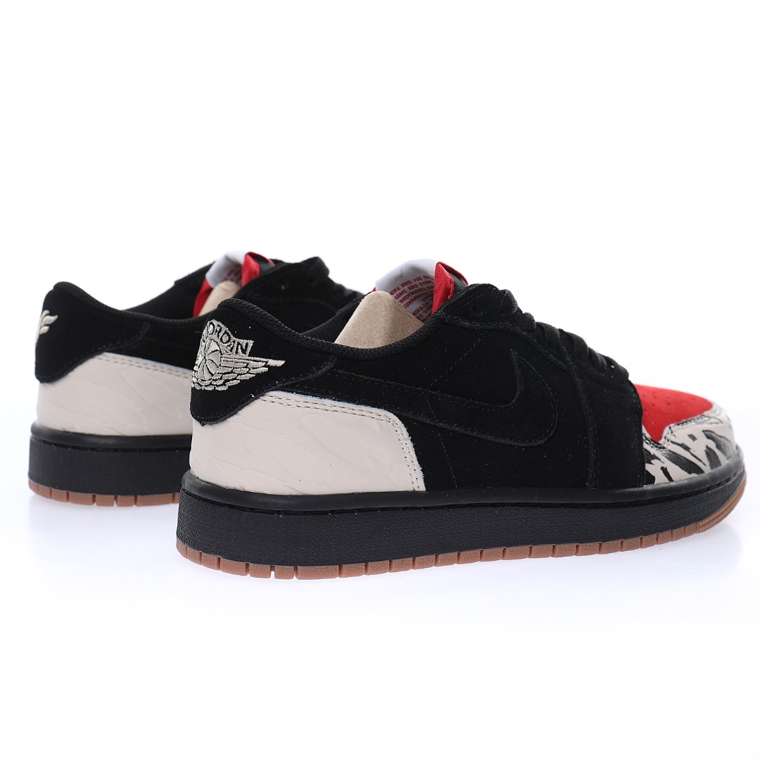 SoleFly x Nike Air Jordan 1 Low OG"Carnivore"