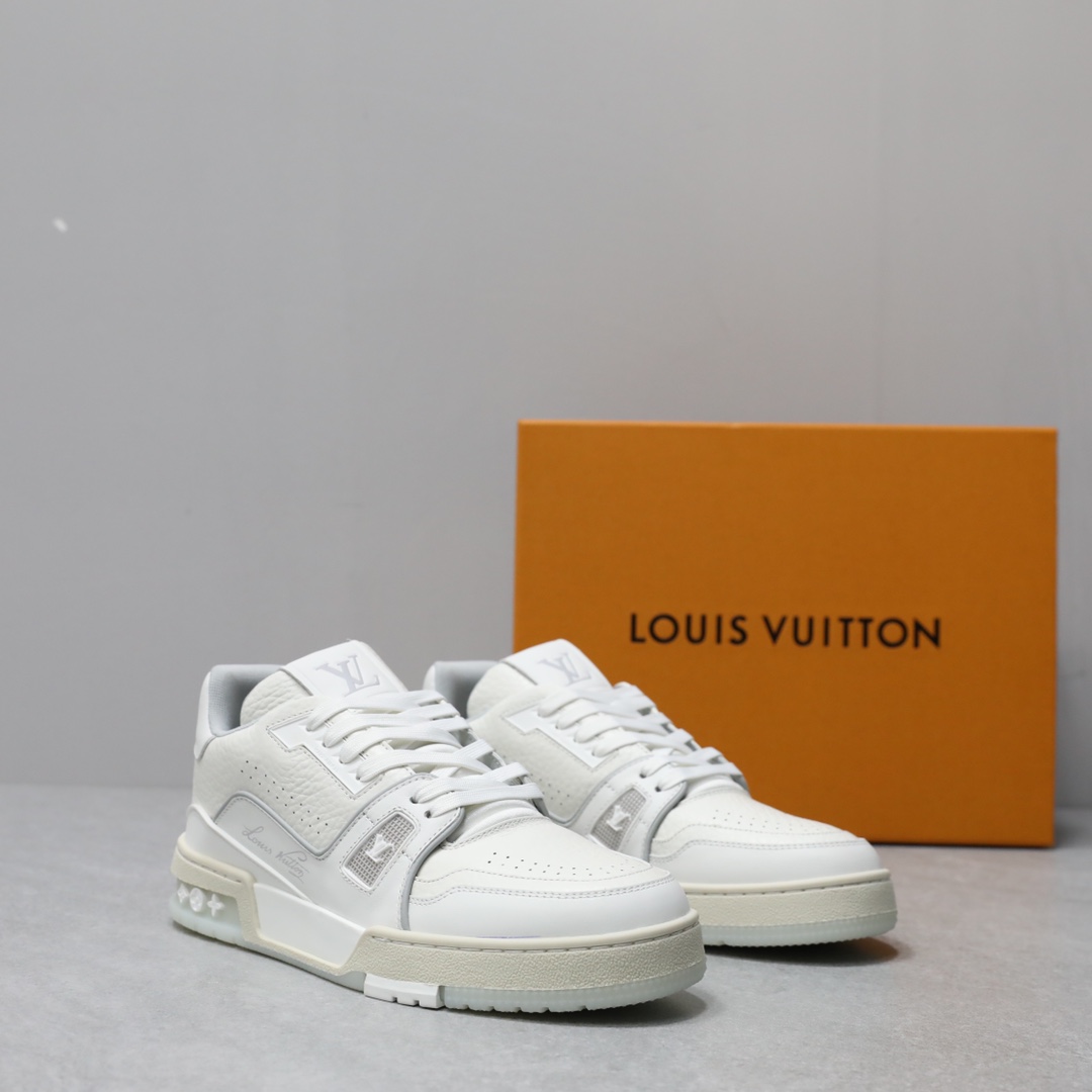 LOUIS VUITTON TRAINERS