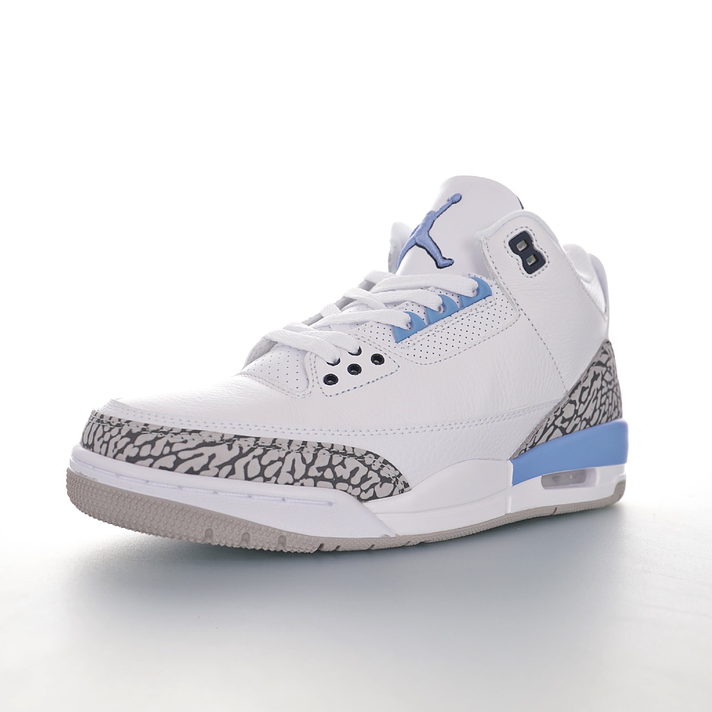 Air Jordan 3"UNC"
