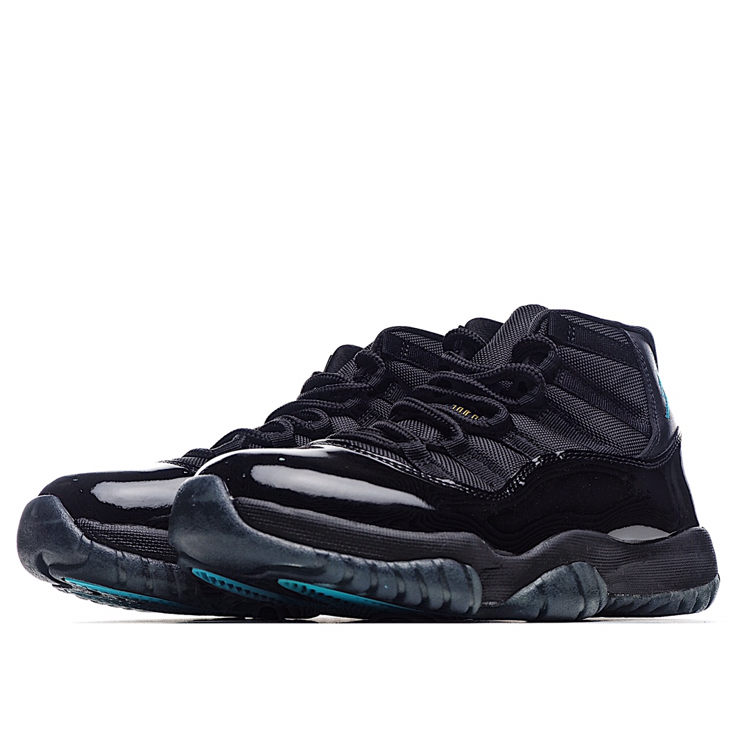 Air Jordan 11 BLACK