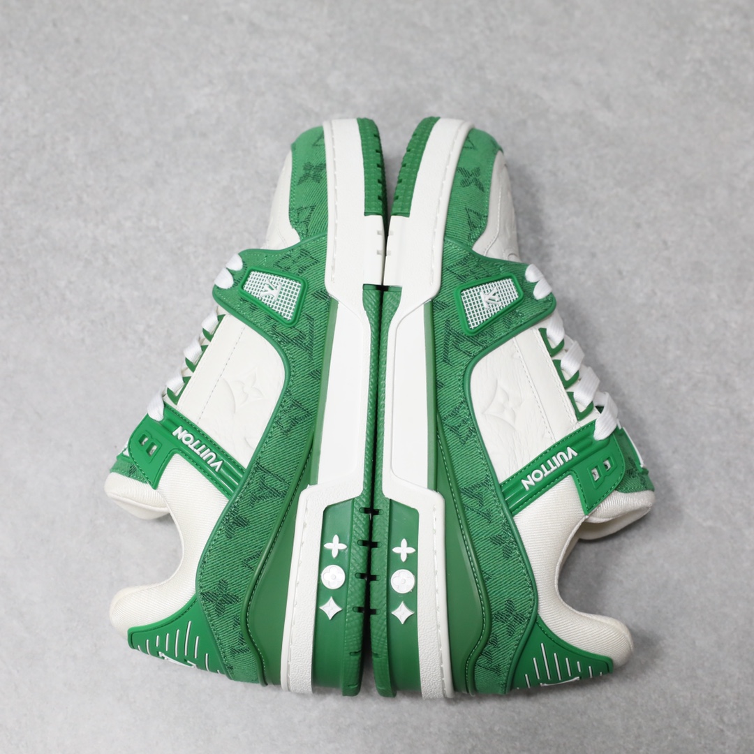 LOUIS VUITTON TRAINERS