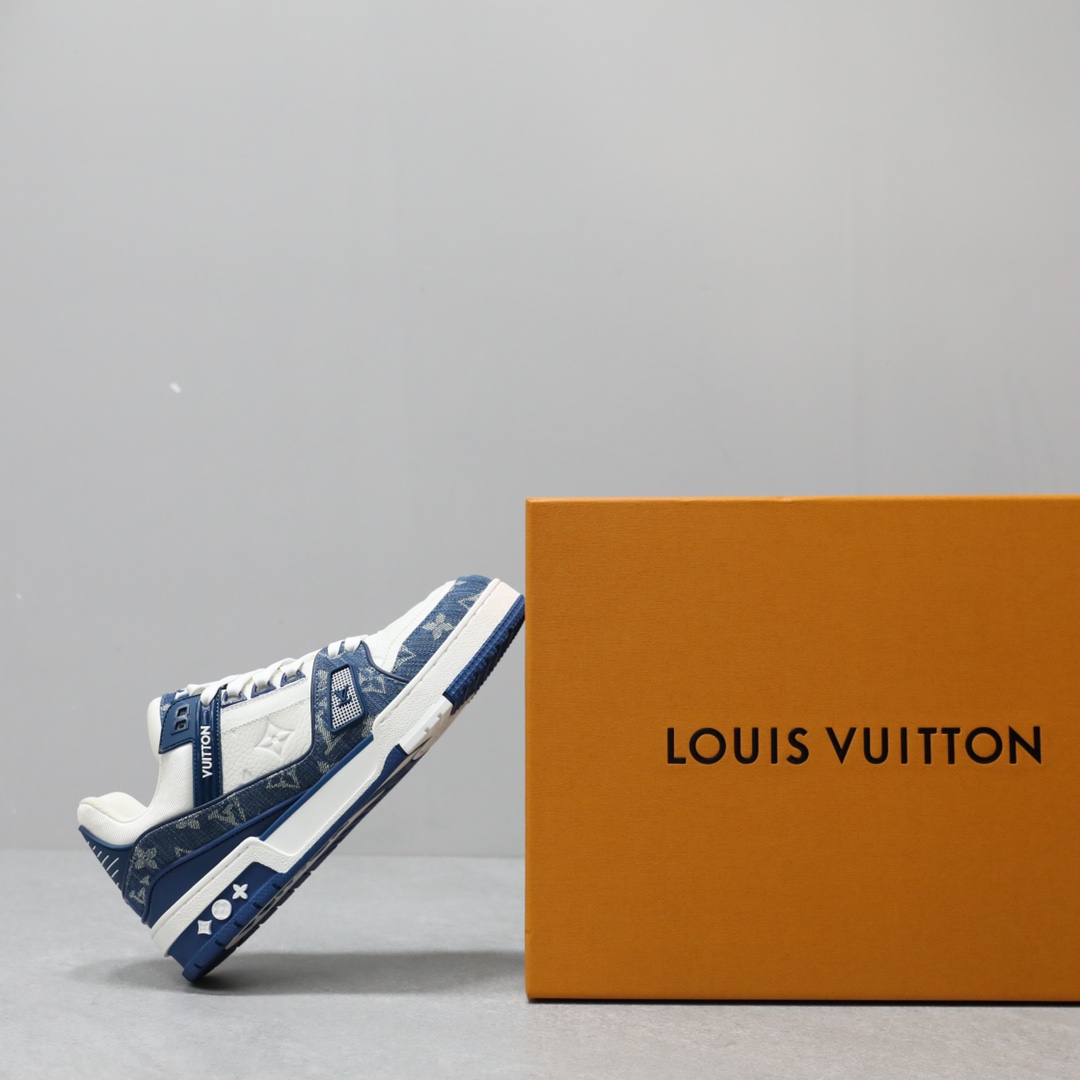 LOUIS VUITTON TRAINERS