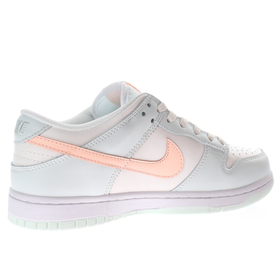 Nike WMNS SB Dunk Low"Barely Green"