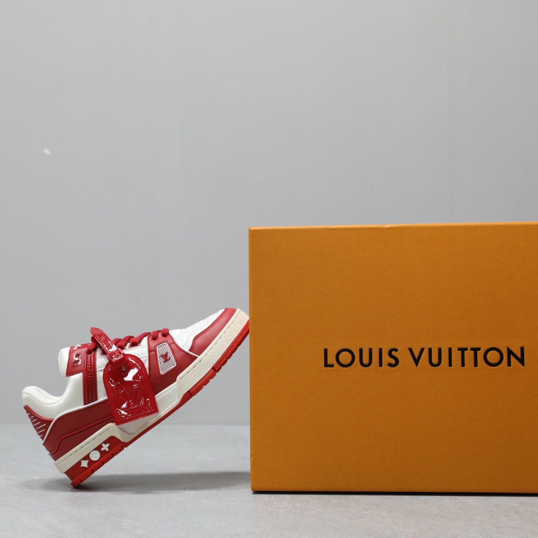 LOUIS VUITTON TRAINERS