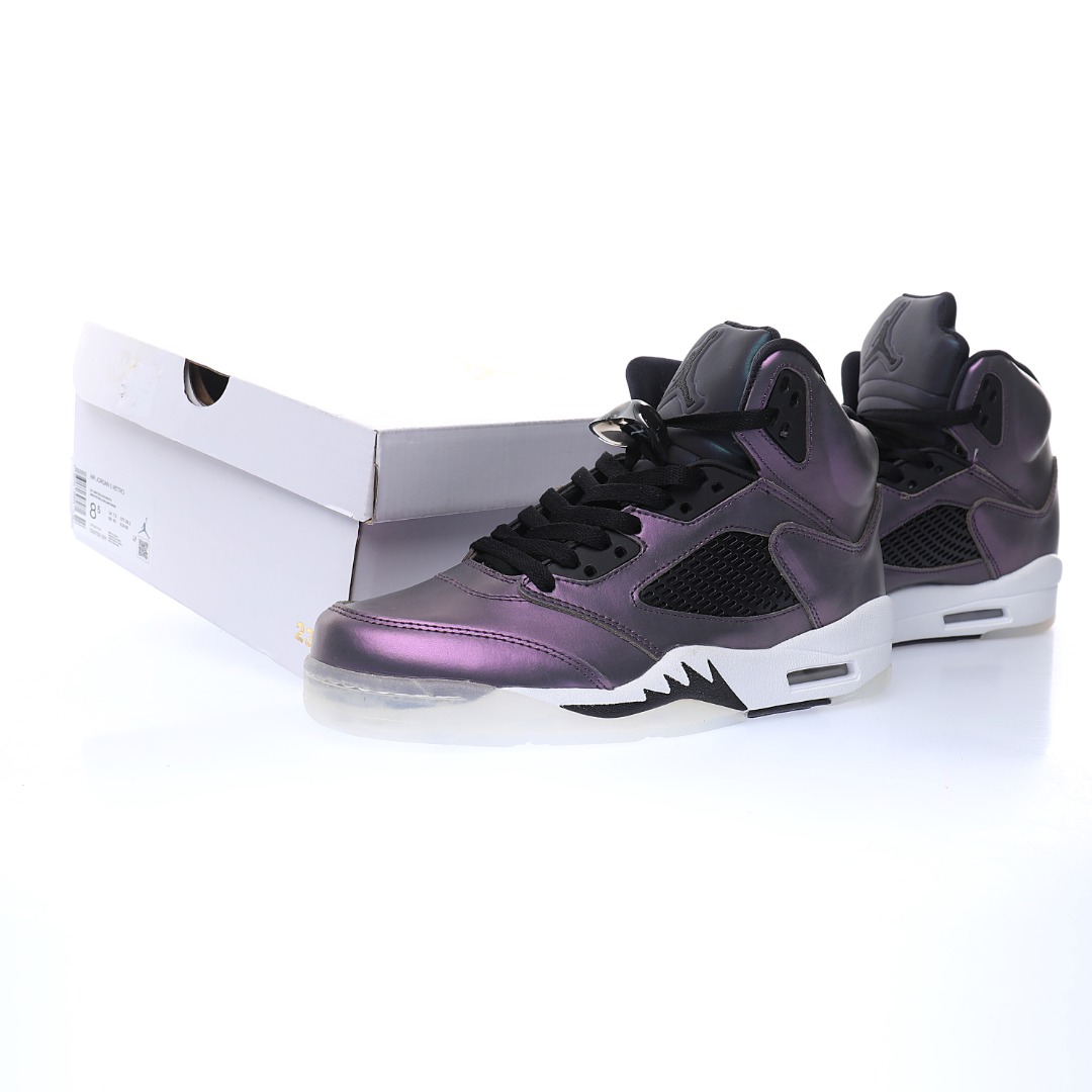 Air Jordan 5 Retro WMNS  "Iridescent Oil Grey"