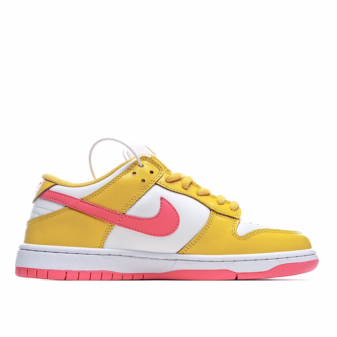 Nike Dunk Low “SAMBA” 