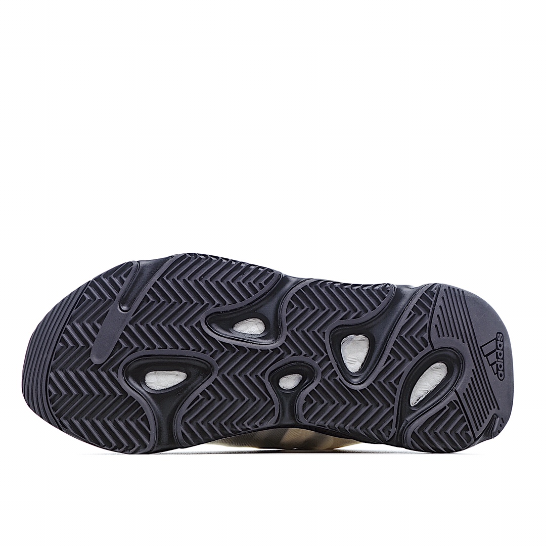 Adidas Yeezy 700 MNVN