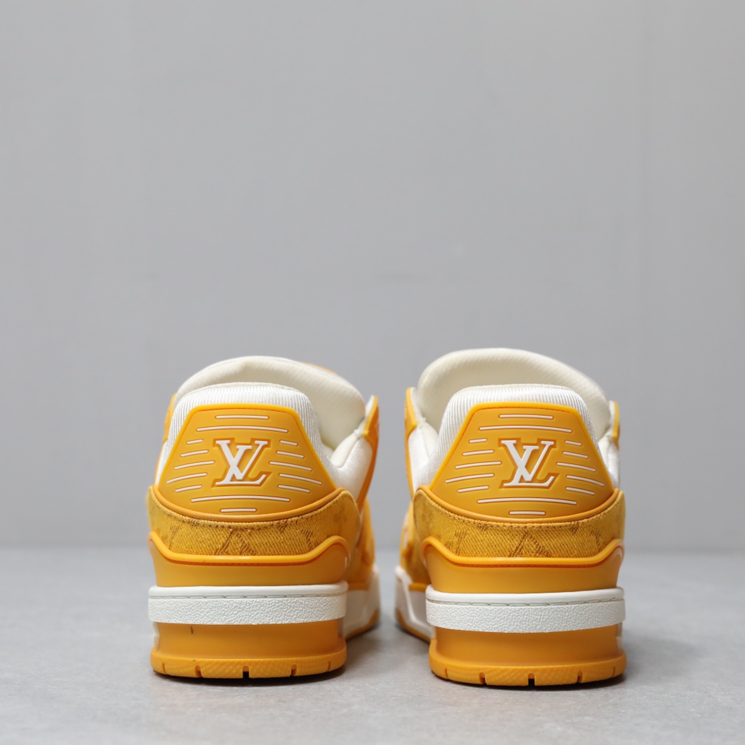 LOUIS VUITTON TRAINERS
