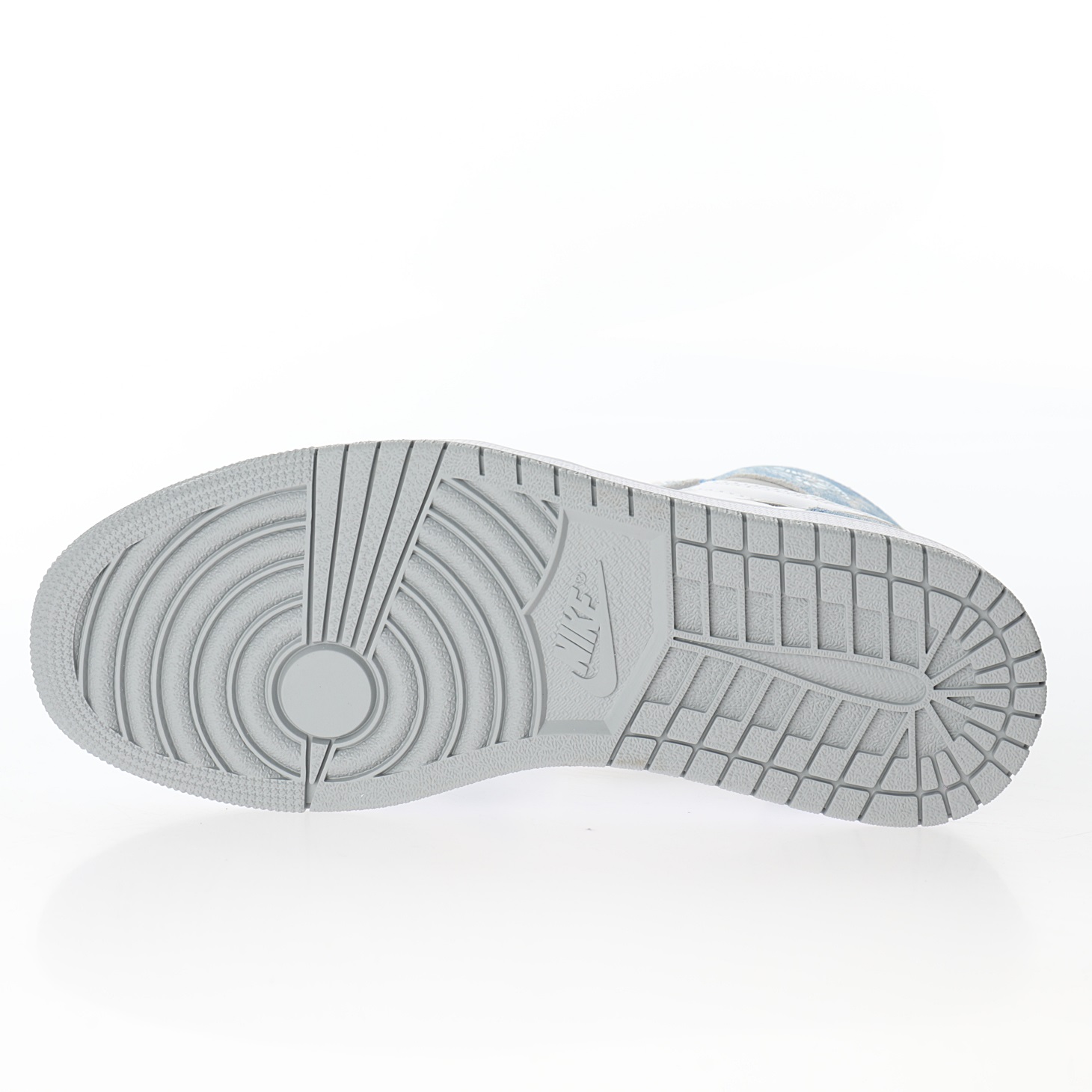 Nike Air Jordan 1 Retro High OG "Hyper Royal"