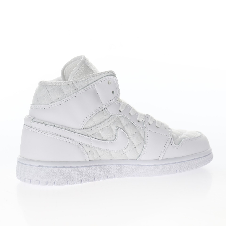 NIKE Wmns Air Jordan 1 Mid SE"White Quilted"