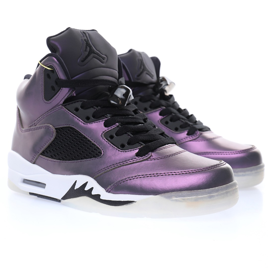 Air Jordan 5 Retro WMNS  "Iridescent Oil Grey"