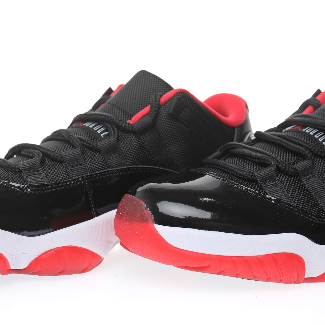 Nike Air Jordan 11 Retro Low"Bred"