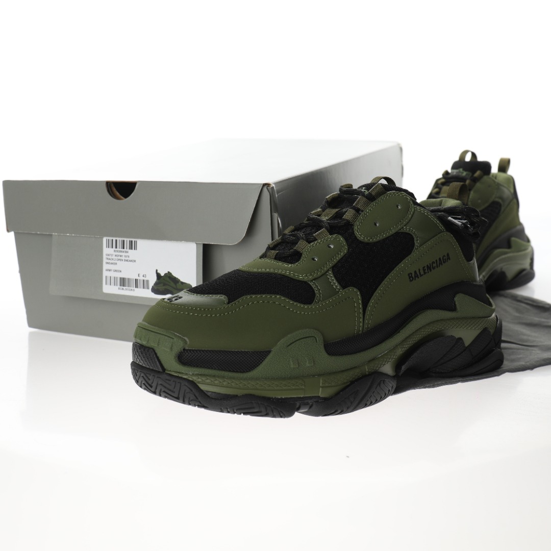 BALENCIAGA TRIPLE S TRAINERS