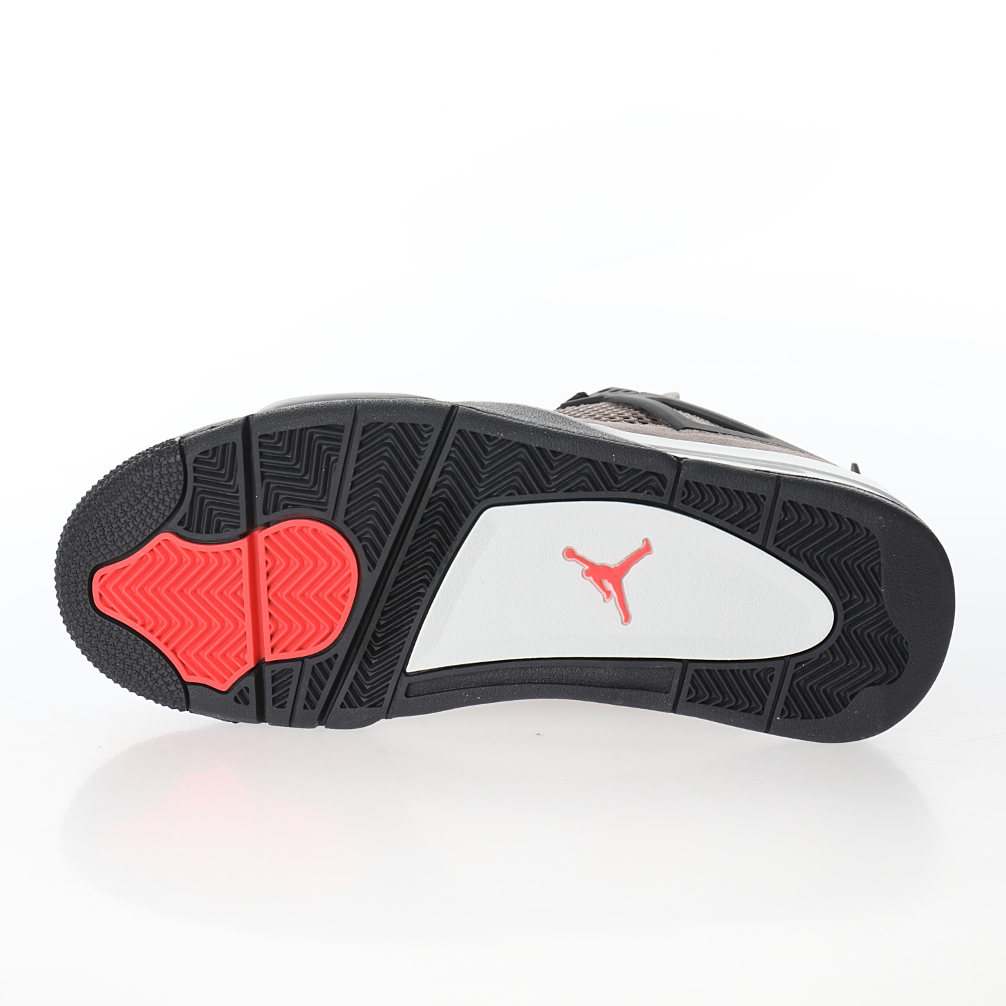 Nike Air Jordan 4 Retro"Taupe Haze"