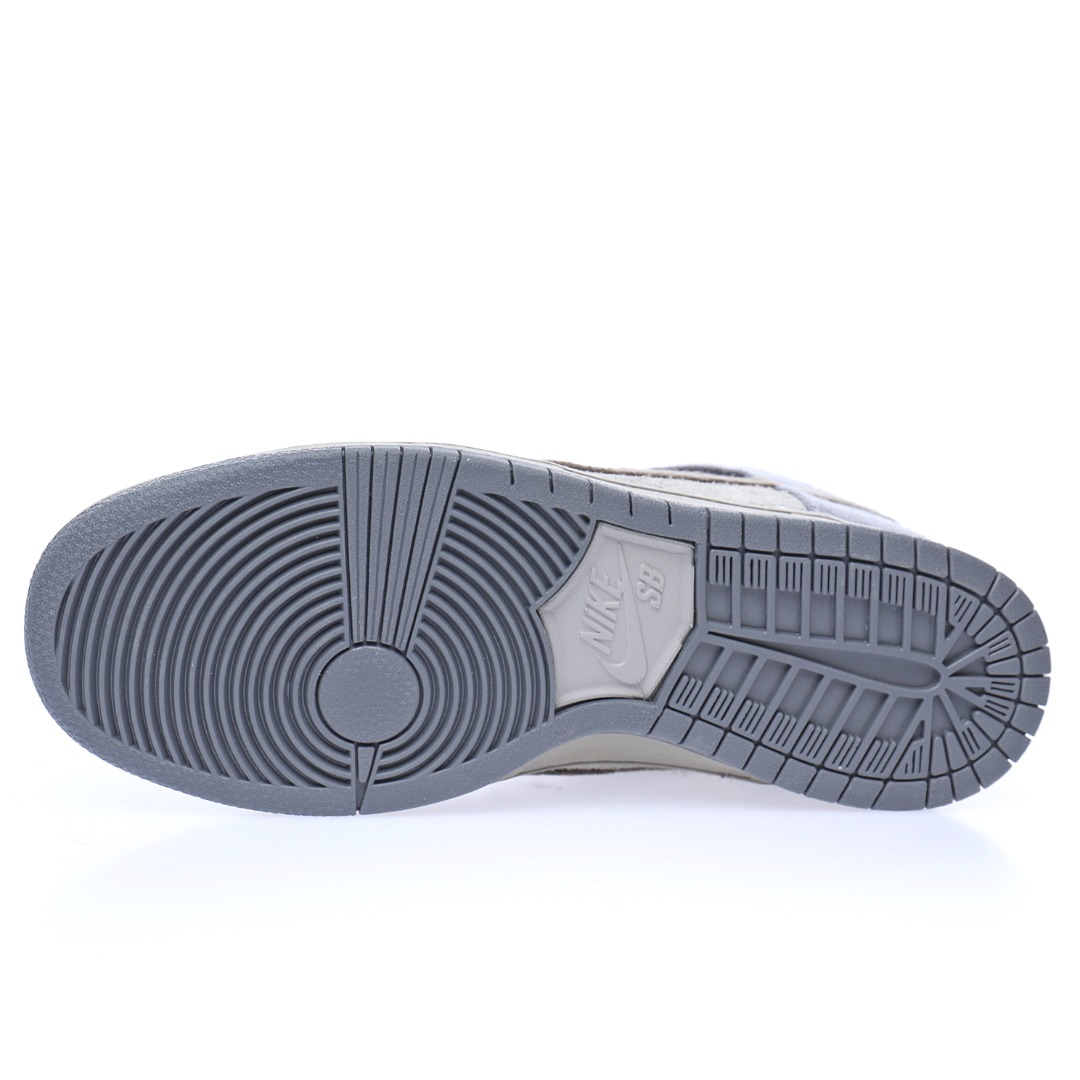 Nike SB Dunk High Premium"Tauntaun"