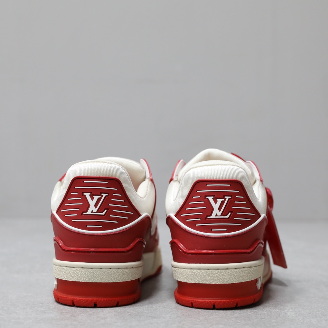 LOUIS VUITTON TRAINERS