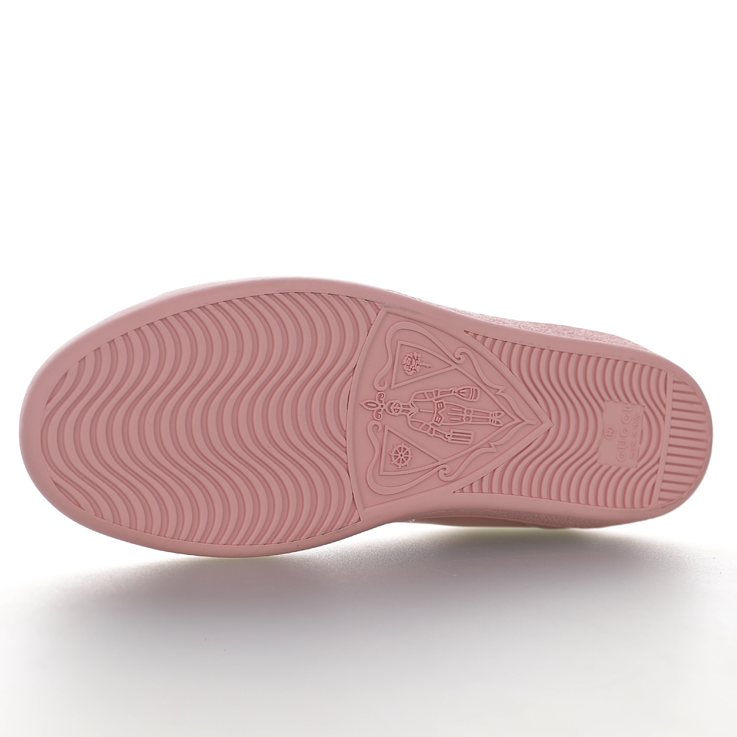 GUCCI Ace Embroidered Low-Top