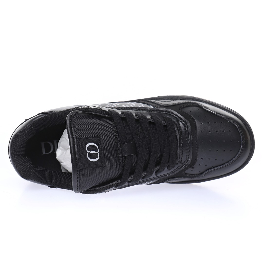 DIOR Oblique Galaxy Low Top Sneakers B27