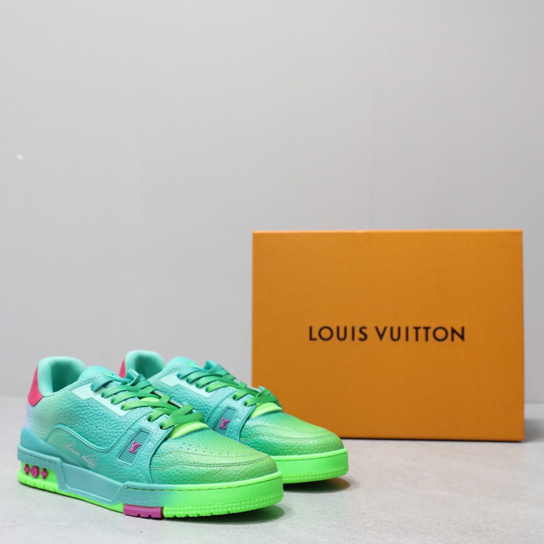 LOUIS VUITTON TRAINERS