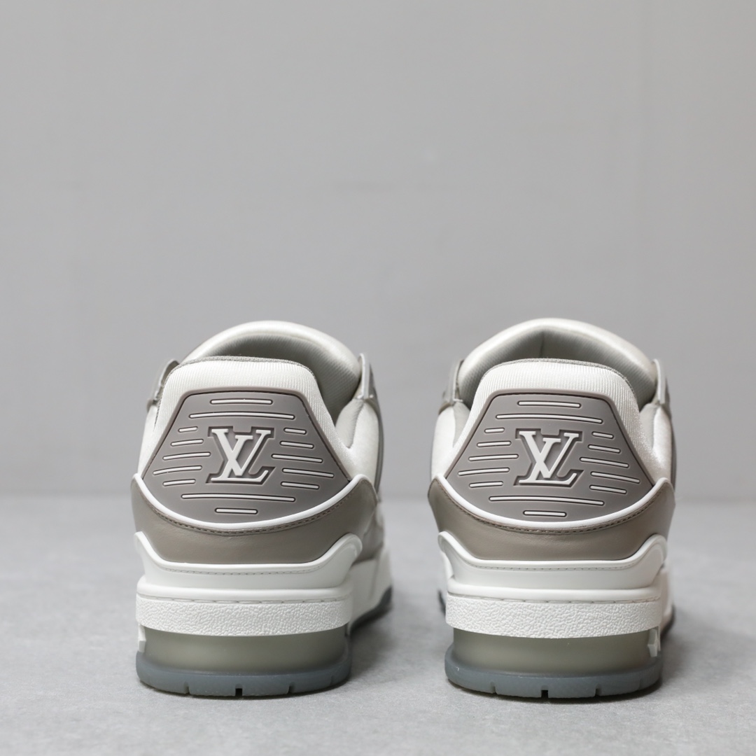 LOUIS VUITTON TRAINERS