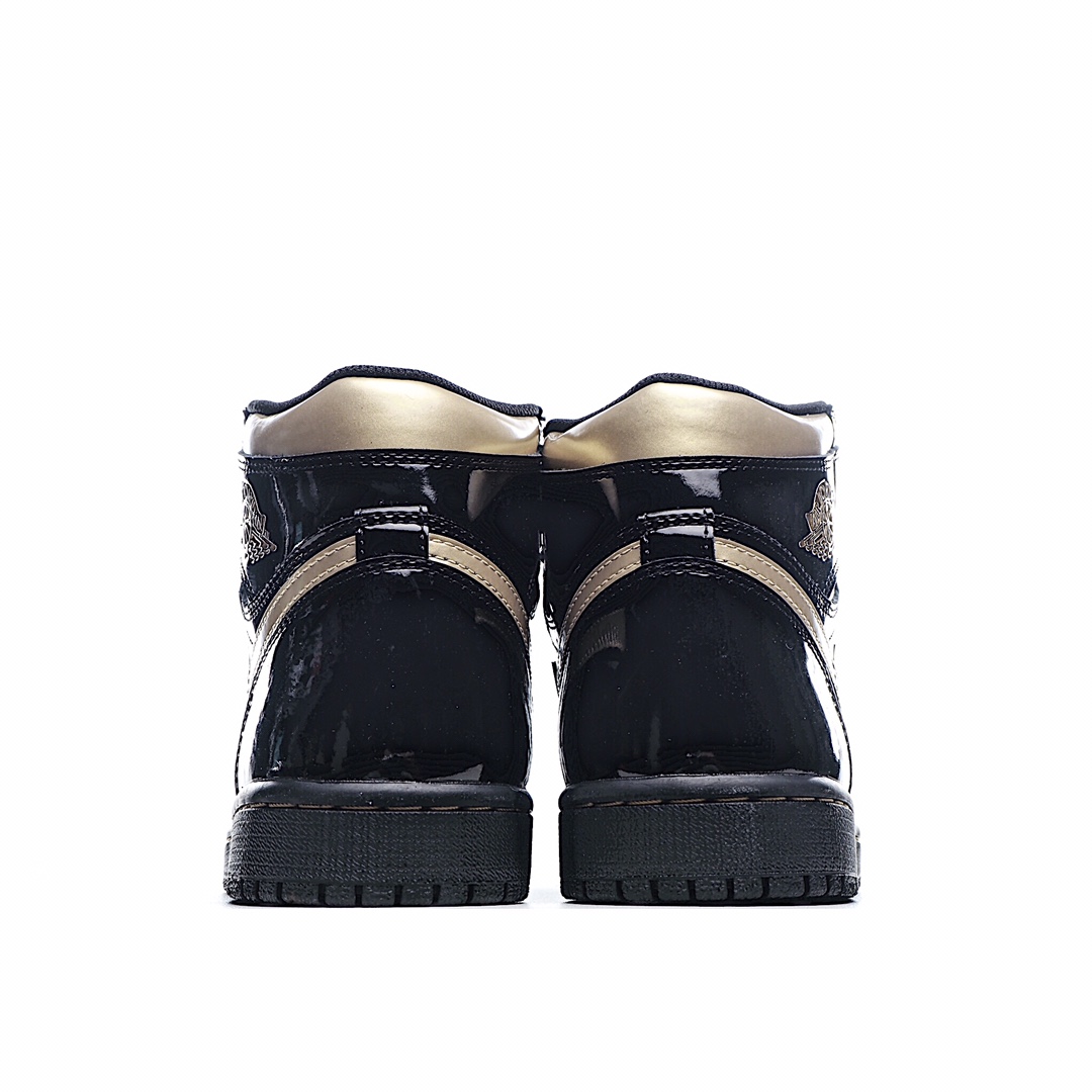 Air Jordan 1 “Black/Metallic Gold” 