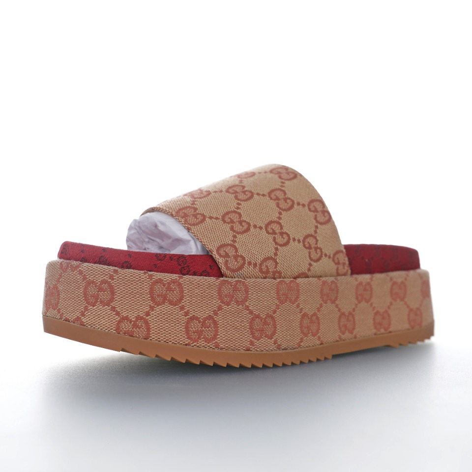 GUCCI Wmns Rubber GG Slide