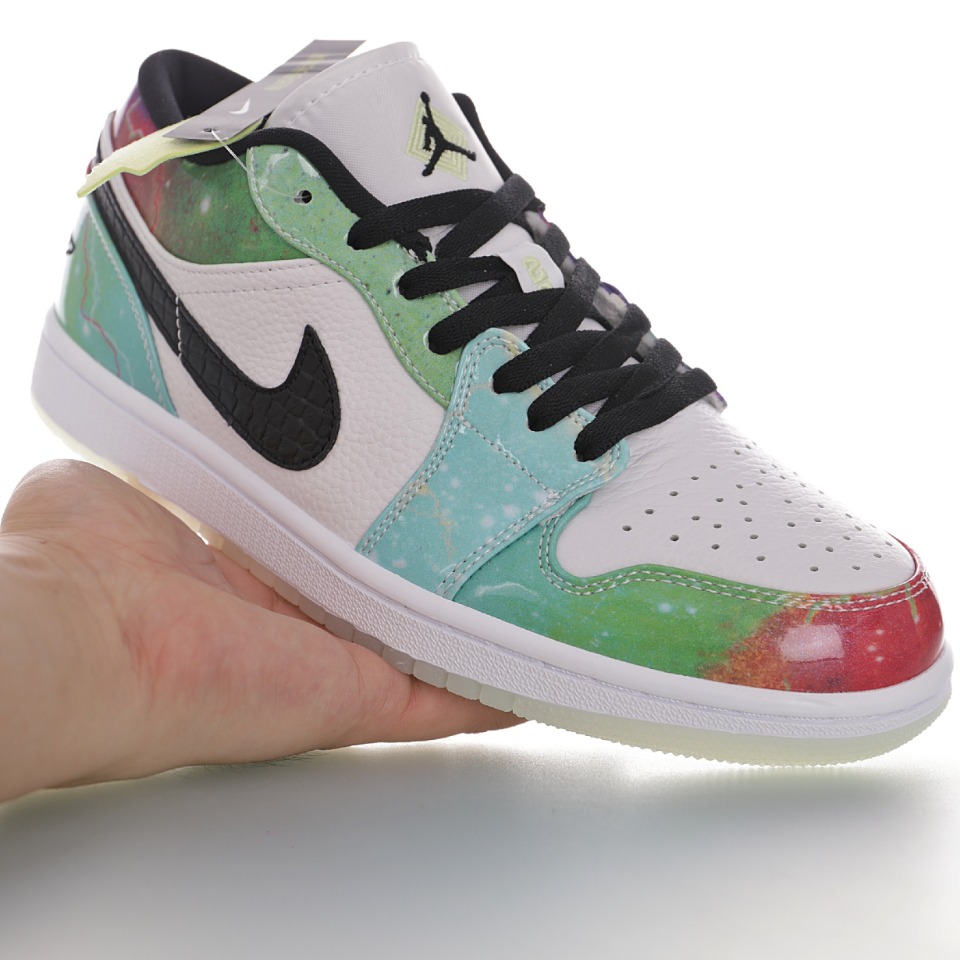Nike Wmns Air Jordan 1 Low ES"Galaxy"