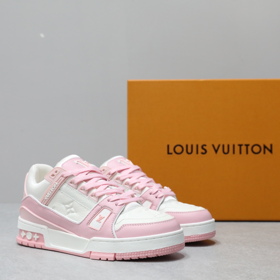 LOUIS VUITTON TRAINERS