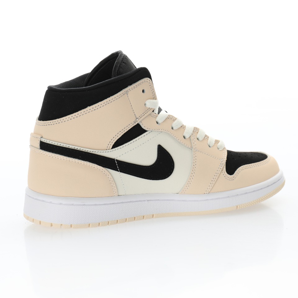 NIKE Wmns Air Jordan 1 Retro Mid"Barely Orange"