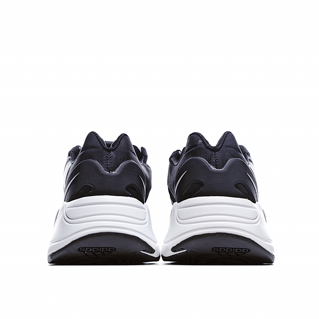 Adidas Yeezy 700 MNVN