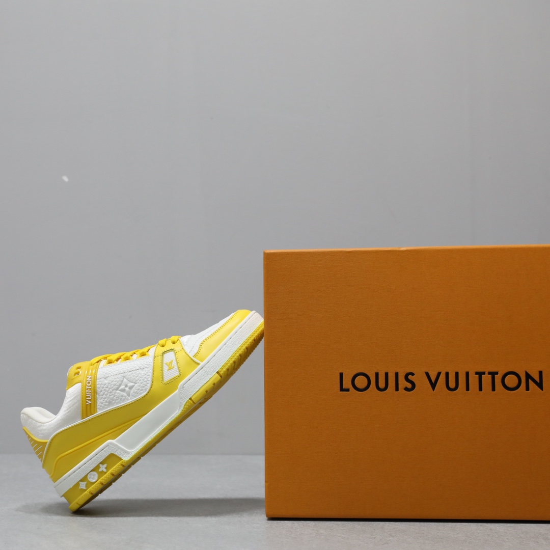 LOUIS VUITTON TRAINERS