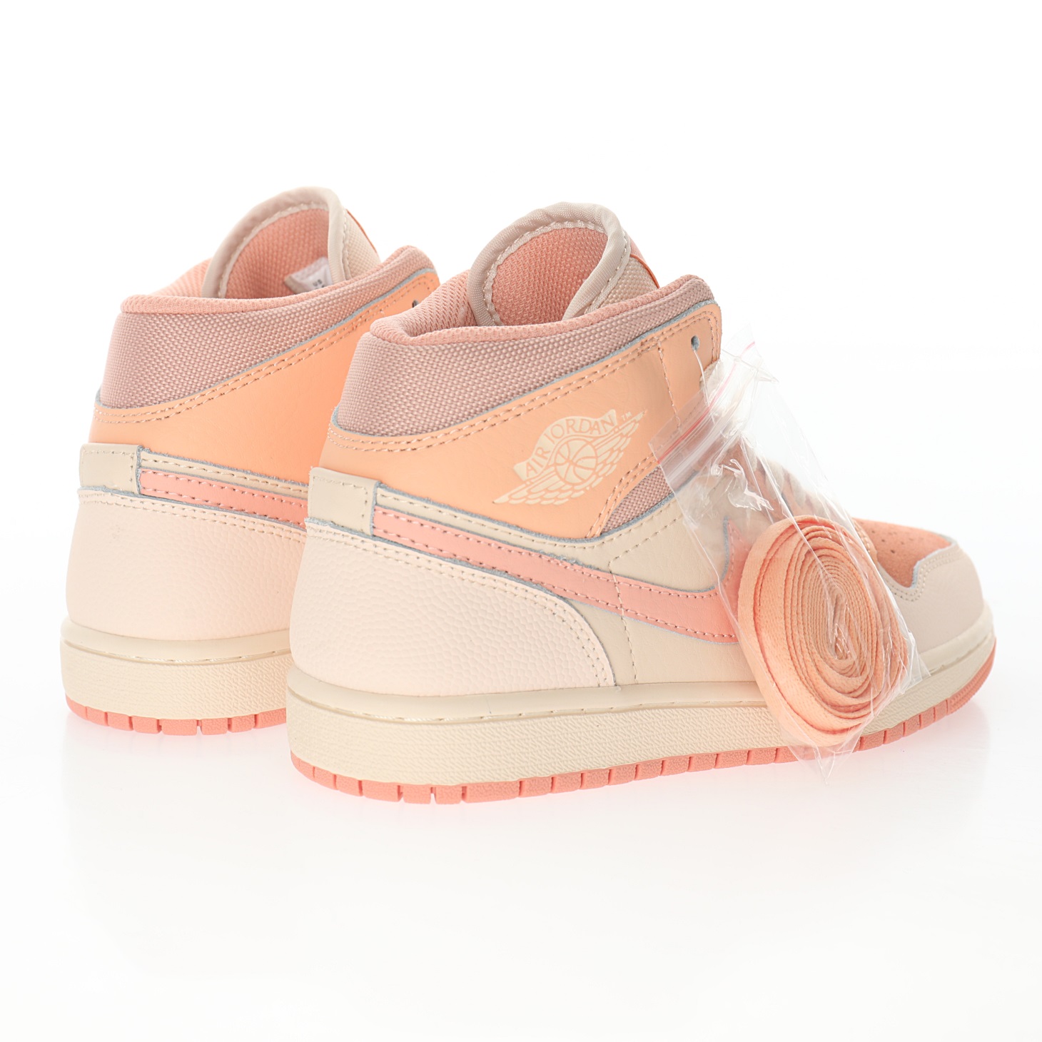 NIKE Wmns Air Jordan 1 Mid "Apricot Orange"