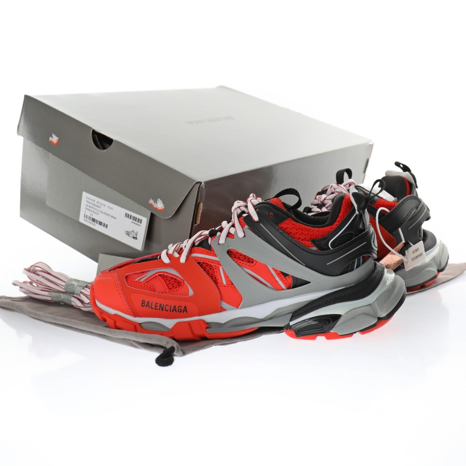 BALENCIAGA TRACK 3.0