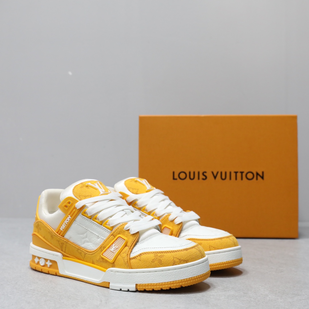LOUIS VUITTON TRAINERS