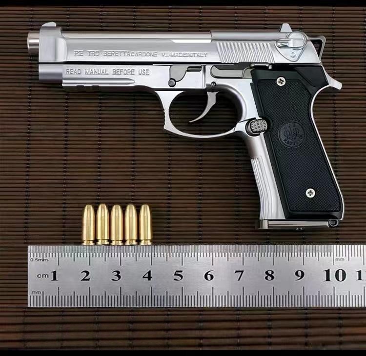1:2 Beretta M92A1 throwing shell metal alloy model gun