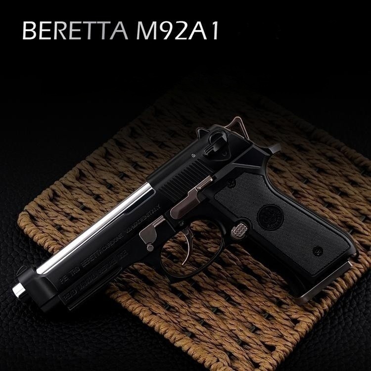 1:2 Beretta M92A1 throwing shell metal alloy model gun
