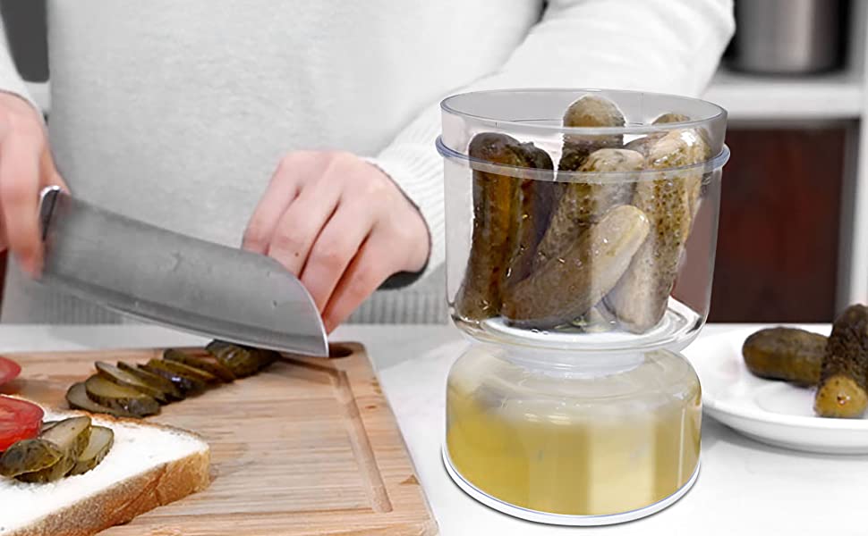 Flip Pickle Jar With Leak Proof