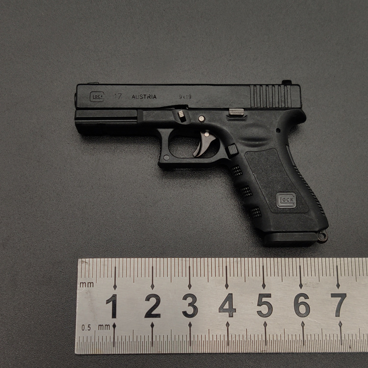 Alloy Empire 1:3 Glock GLOCK Keychain Model