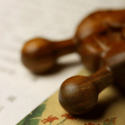 (48% OFF) Sandalwood Natural Facial Massager(BUY 3 GET FREE SHIPPING NOW!)